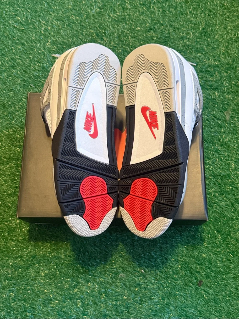 Air Jordan 4 Retro White Cement